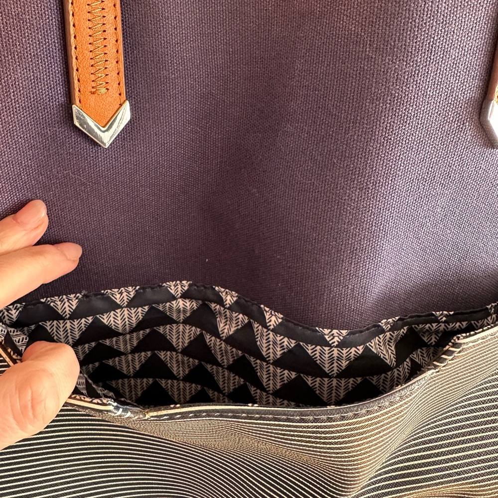 Stella & Dot Navy Tote Bag - Picture 4 of 8